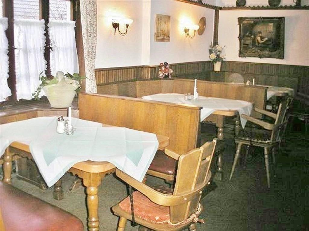 Hotel Restaurant Schmidter Bauernstube 니데겐 외부 사진