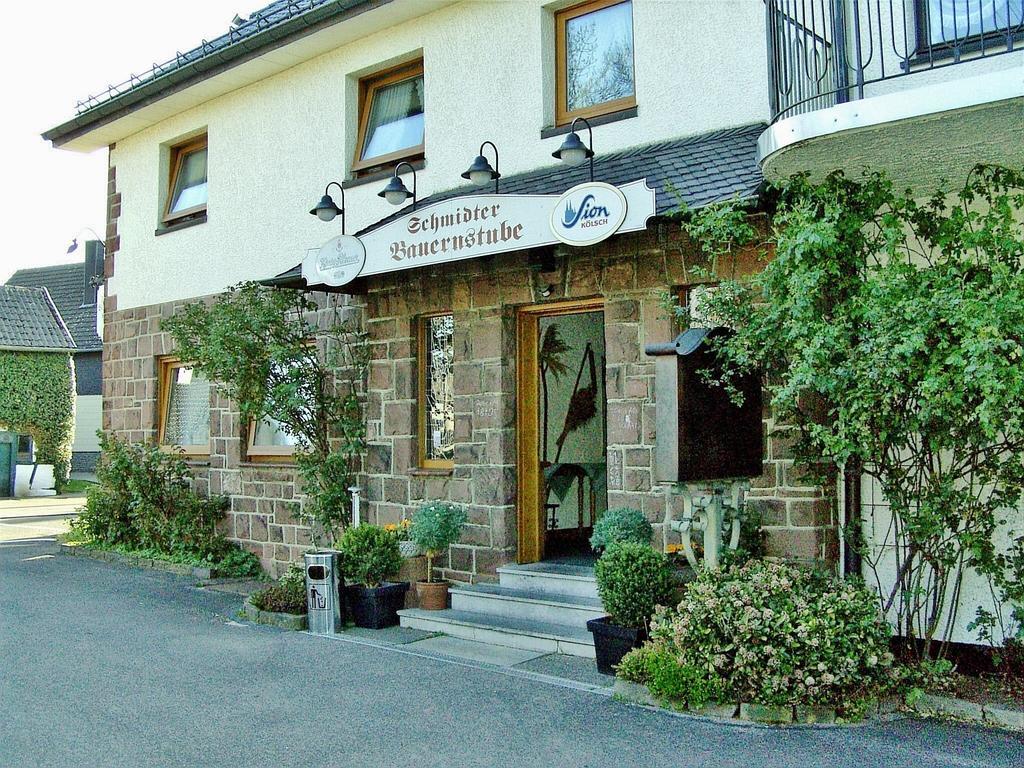 Hotel Restaurant Schmidter Bauernstube 니데겐 외부 사진