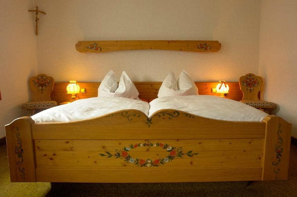 Hotel Restaurant Schmidter Bauernstube 니데겐 외부 사진