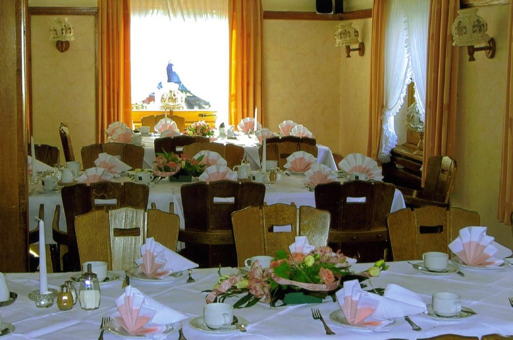 Hotel Restaurant Schmidter Bauernstube 니데겐 객실 사진